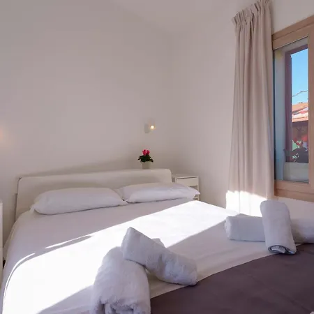 Guest House Deidda - Ts Rooms B&B San Sperate Exterior foto